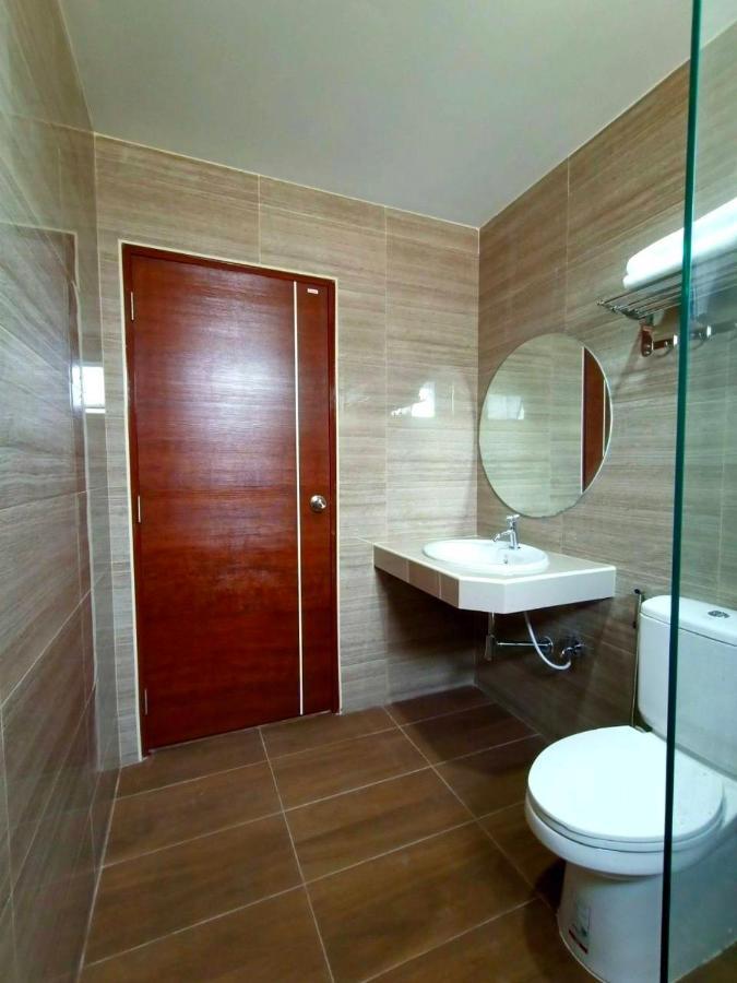 Nakhonratchasima โคโค่ โฮเทล Koco Hotel מראה חיצוני תמונה