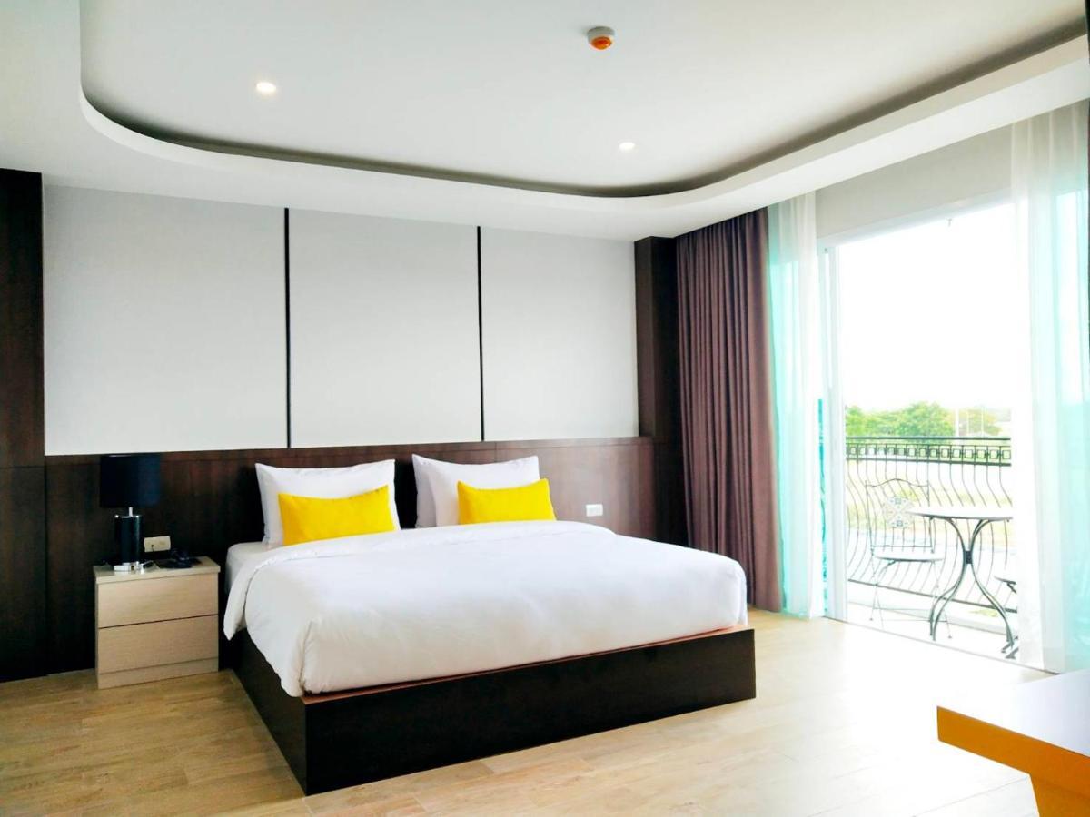Nakhonratchasima โคโค่ โฮเทล Koco Hotel מראה חיצוני תמונה